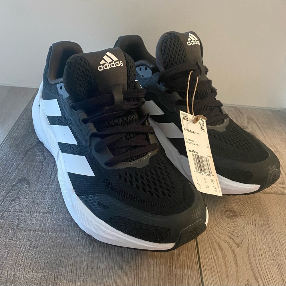 New Adidas Men's Adistar Running Shoes Black White GX2995 Size 7.5 - Picture 1 of 8